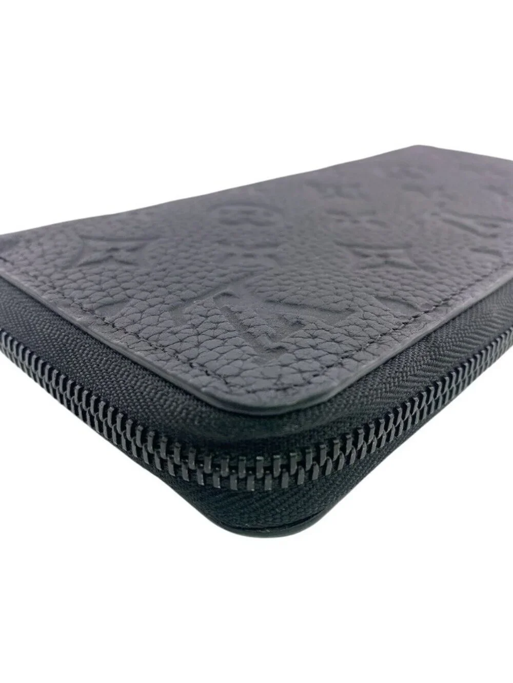 Louis Vuitton Zippy Wallet Horizontal Monogram Taurillon